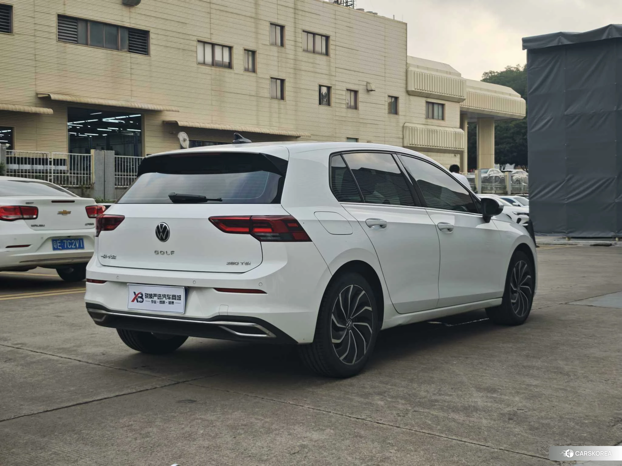 Volkswagen Golf 2020 Белый из Китая, фото 3