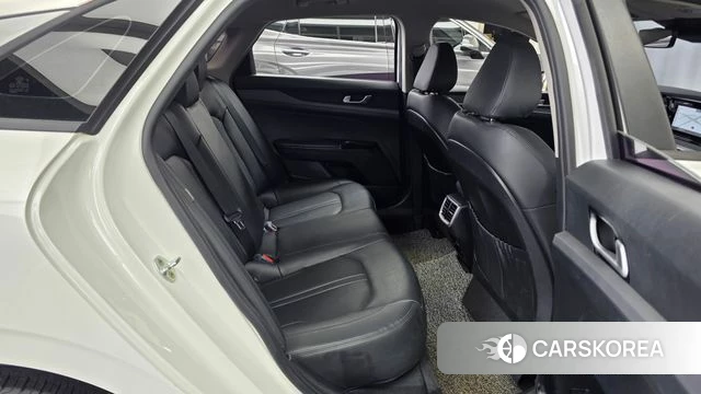 Kia K5 3rd generation 2021 Белый из Кореи, фото 3