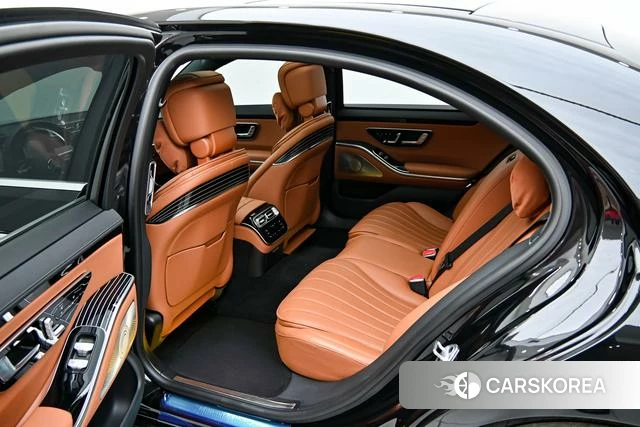 Mercedes-Benz S-Class 2023 Черный из Китая, фото 3