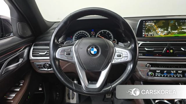 BMW 7 Series (G11) 2018 Черный из Кореи, фото 3