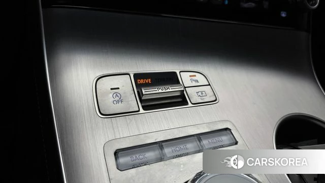 Genesis GV70 2024 Белый из Кореи, фото 3