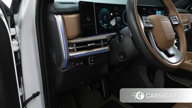 Hyundai Santa Fe (MX5) 2023 Белый из Кореи, фото 3