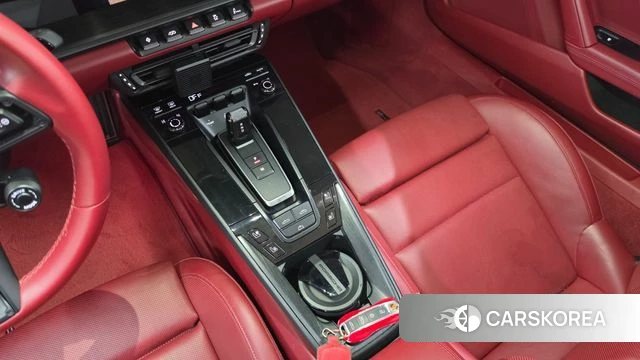 Porsche 911(992) 2023 Серебристо-серый из Кореи, фото 3