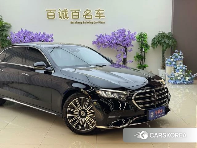 Mercedes-Benz E-Class 2025 Черный из Китая, фото 4