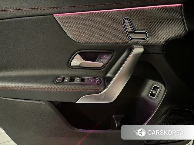 Mercedes-Benz A-Class 2024 Белый из Китая, фото 4