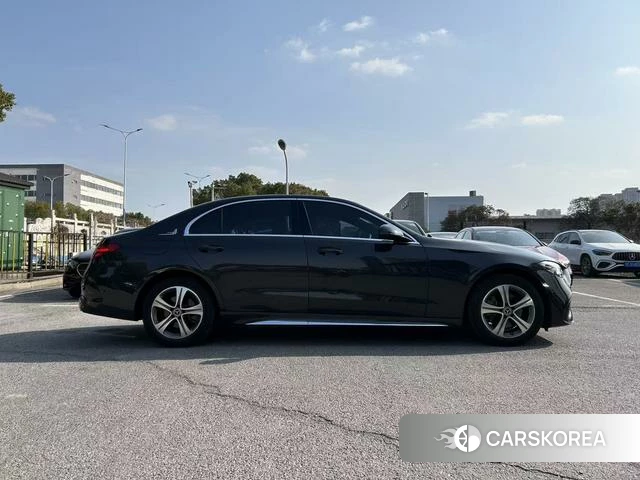 Mercedes-Benz C-class 2023 Темно-серый из Китая, фото 4