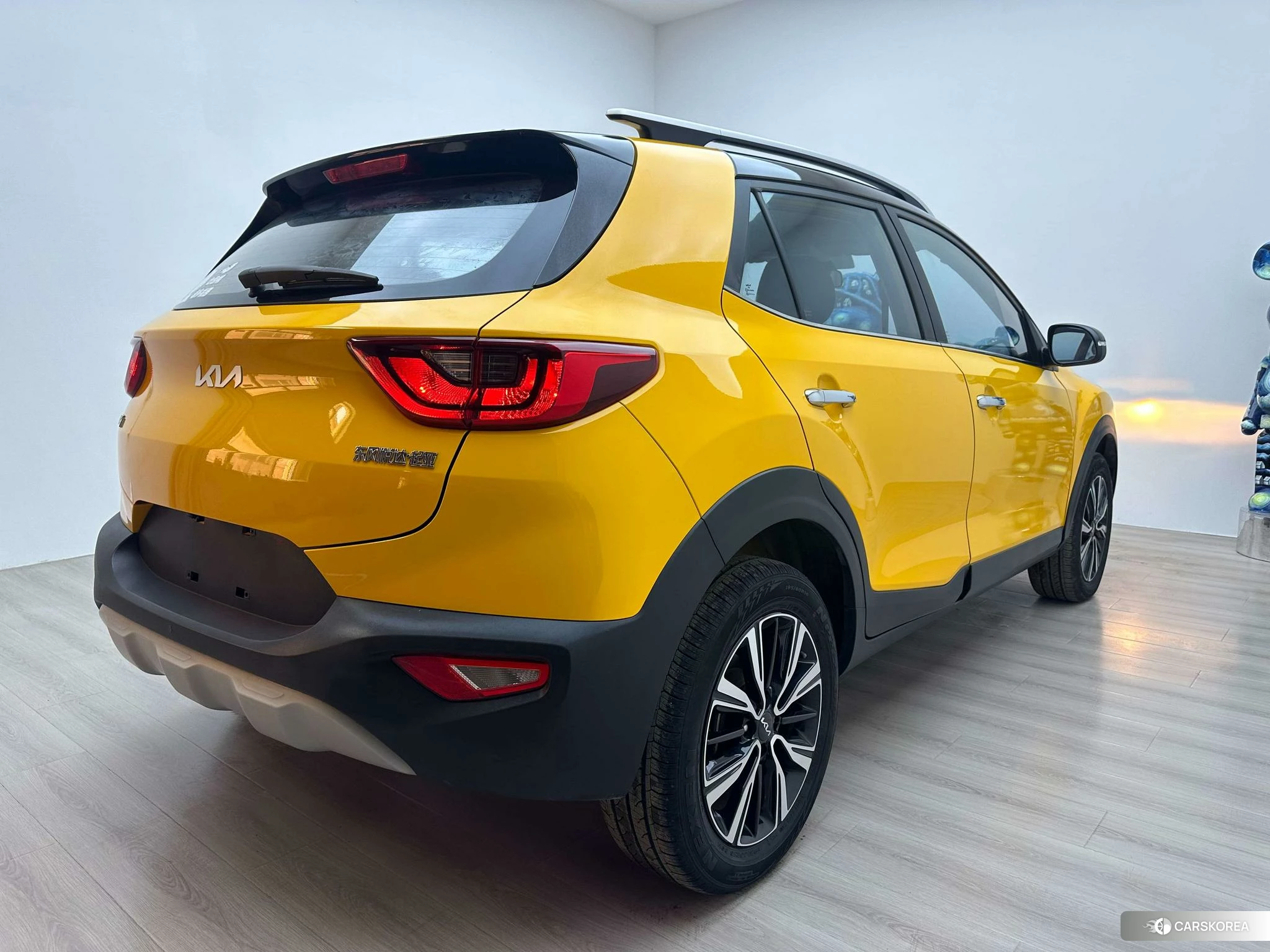 Kia KX1 2021 Желтый из Китая, фото 4