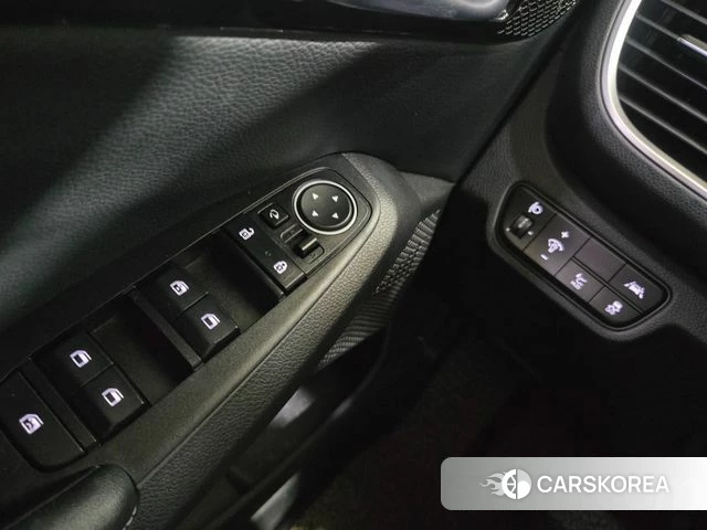 Kia Seltos 2019 Белый из Кореи, фото 4