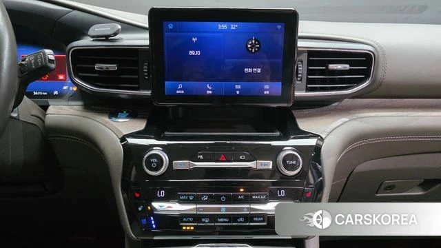Ford Explorer 6th Generation 2021 Белый из Кореи, фото 4