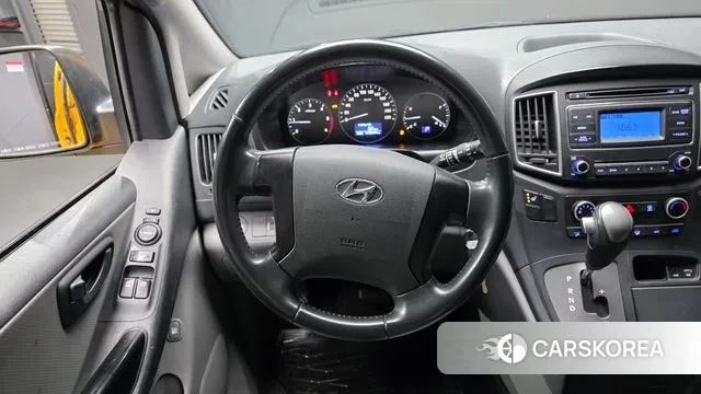 Hyundai The New Grand Starex 2018 Желтый из Кореи, фото 4