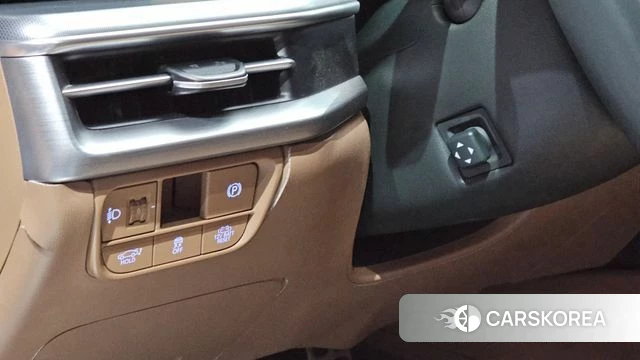 Hyundai Grandeur Hybrid (GN7) 2023 Белый из Кореи, фото 4