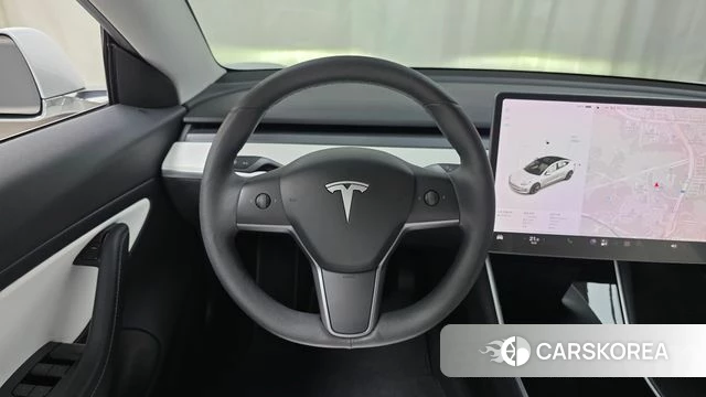 Tesla Model 3 2020 Белый из Кореи, фото 4