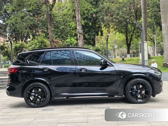 BMW X5 2021 Черный из Китая, фото 4