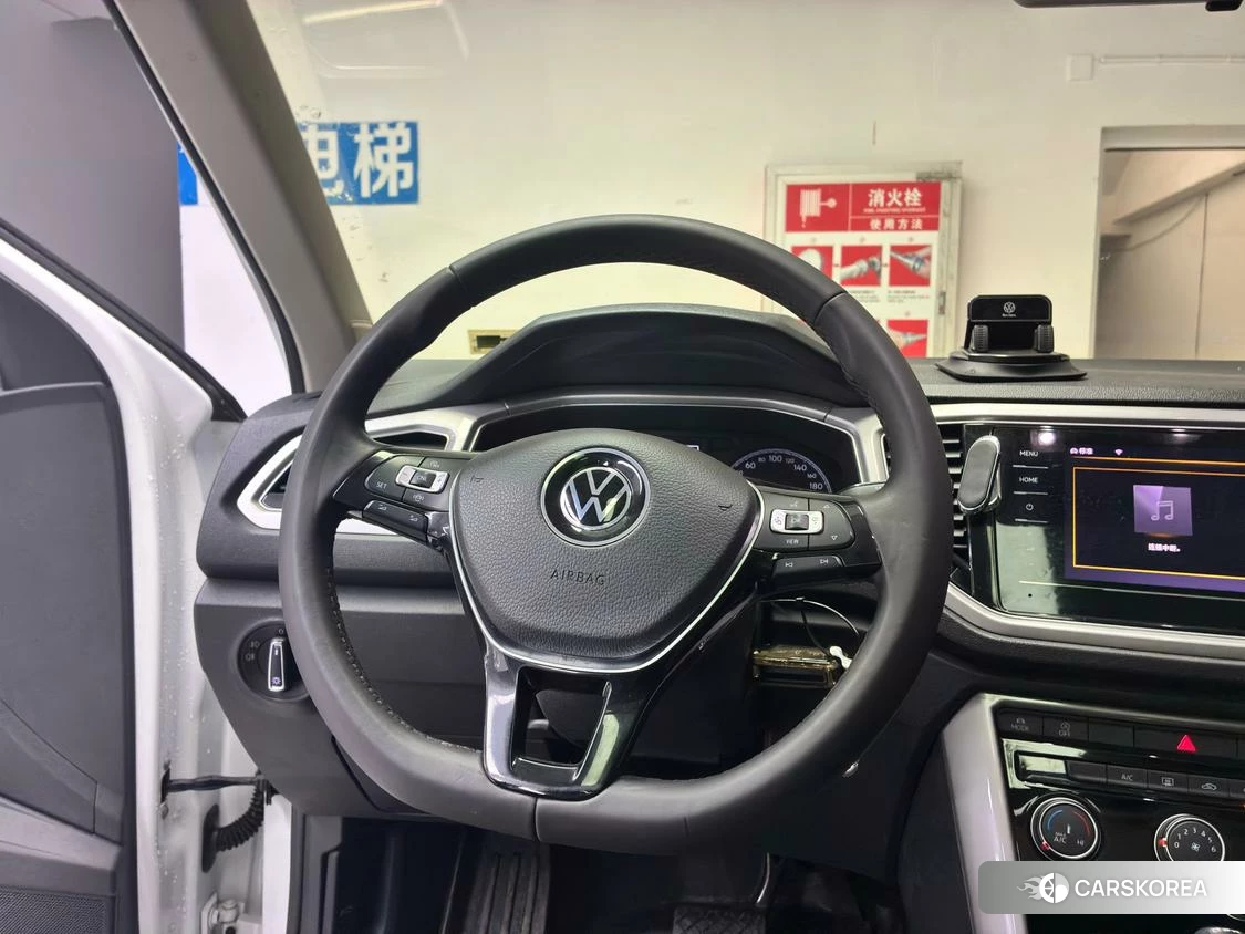 Volkswagen T-Roc 2020 Белый из Китая, фото 4