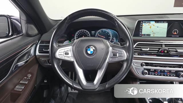 BMW 7 Series (G11) 2018 Синий из Кореи, фото 4
