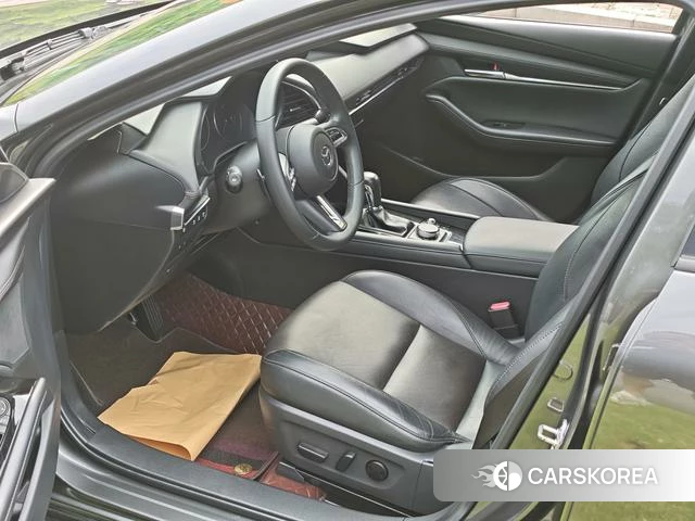Mazda 3 2021 Темно-серый из Китая, фото 4