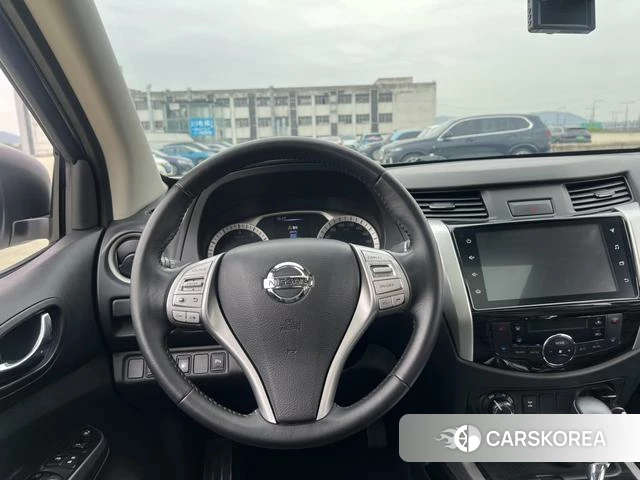 Nissan Terra 2022 Белый из Китая, фото 4