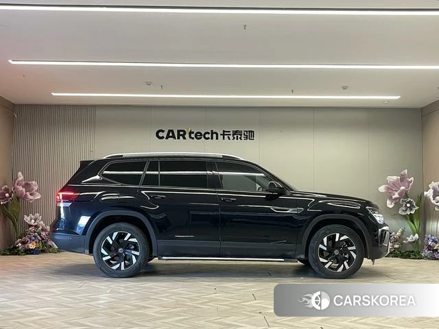 Volkswagen Teramont 2023 Черный из Китая, фото 4