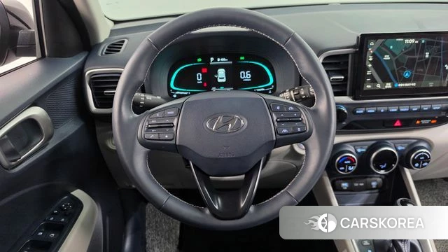 Hyundai Venue 2026 Черный из Кореи, фото 4