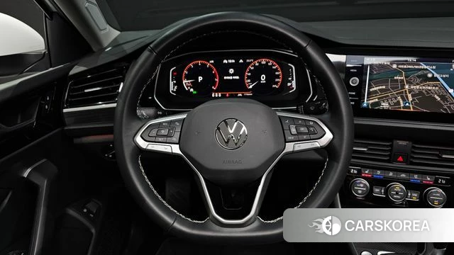 Volkswagen 7th Generation of Jetta 2024 Белый из Кореи, фото 4