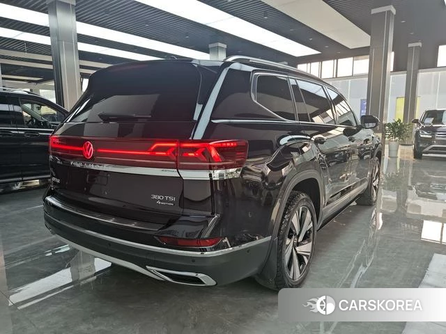 Volkswagen Teramont 2024 Черный из Китая, фото 4