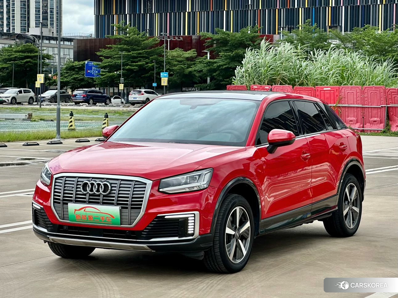 Audi Q2L 2019 Красный из Китая, фото 4