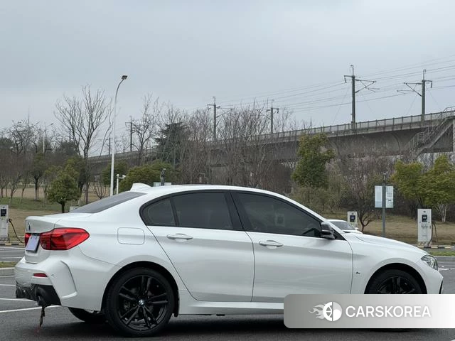 BMW 1 series 2021 Белый из Китая, фото 4