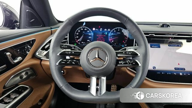 Mercedes-Benz E-Class W214 2025 Белый из Кореи, фото 4