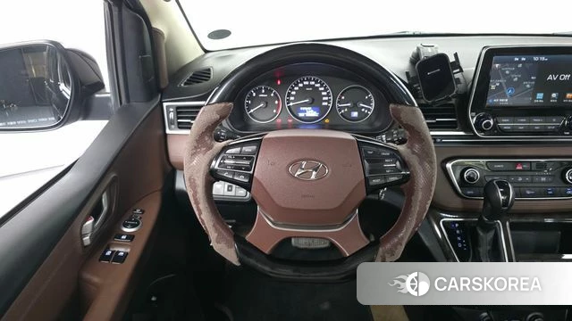 Hyundai The New Grand Starex 2019 Черный из Кореи, фото 4