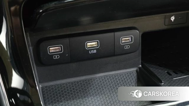 Kia Carnival 4th generation 2021 Белый из Кореи, фото 4