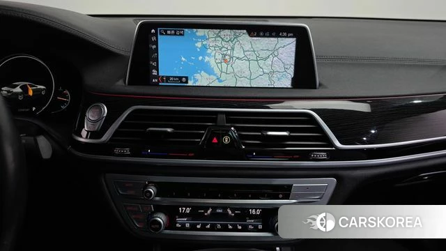 BMW 7 Series (G11) 2018 Белый из Кореи, фото 4