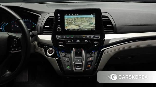 Honda Odyssey 2018 Белый из Кореи, фото 4