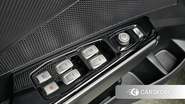 Ssangyong Tivoli Air 2018 Белый из Кореи, фото 4
