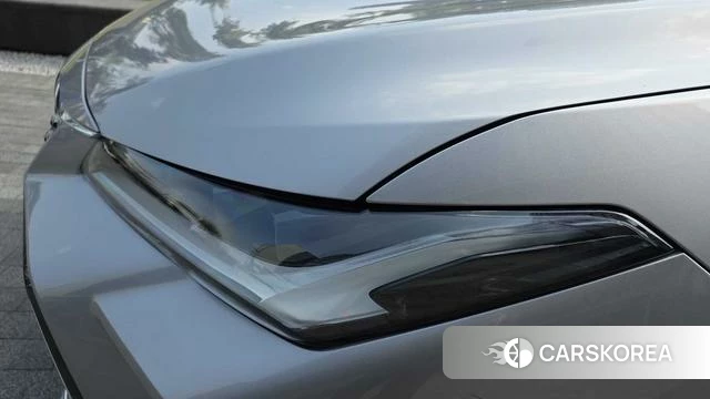 Toyota Avalon 2023 Серебристо-серый из Китая, фото 4