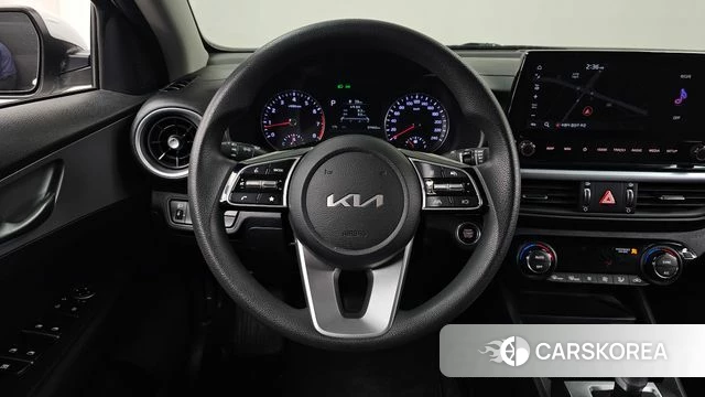 Kia The New K3 2nd generation 2021 Белый из Кореи, фото 4