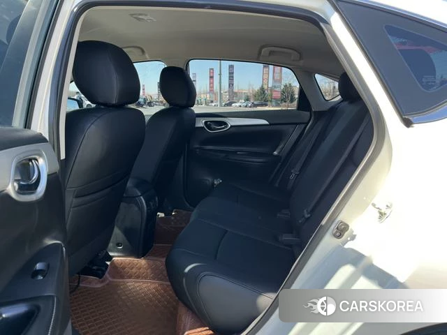 Nissan Sylphy 2025 Белый из Китая, фото 4