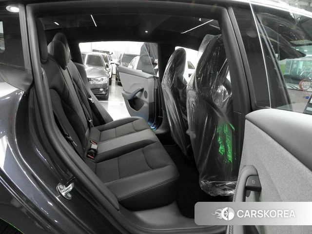 Tesla Model 3 2026 Серый из Кореи, фото 4