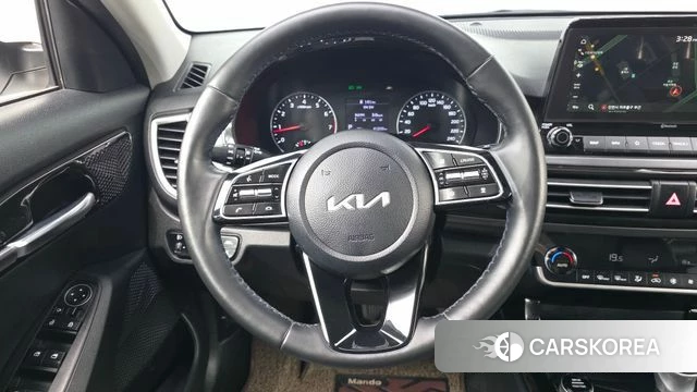 Kia Seltos 2021 Белый из Кореи, фото 4