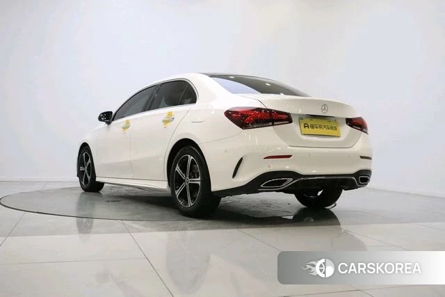 Mercedes-Benz A-Class 2022 Белый из Китая, фото 4