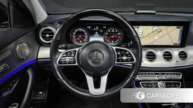 Mercedes-Benz E-Class W213 2018 Черный из Кореи, фото 4