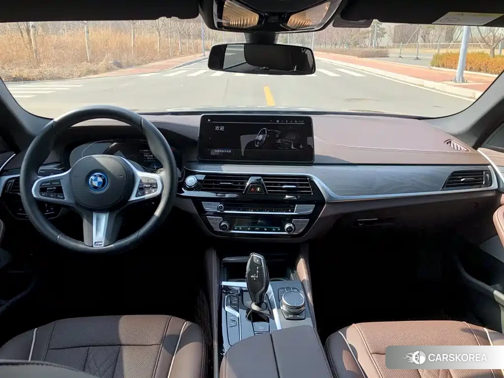 BMW 5 series 2024 Черный из Китая, фото 4