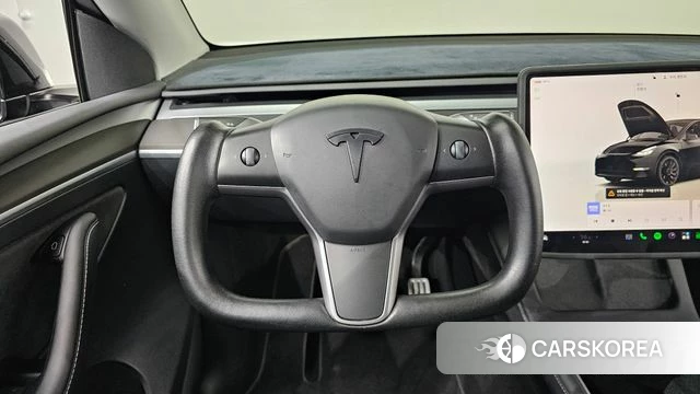 Tesla Model Y 2023 Черный из Кореи, фото 4