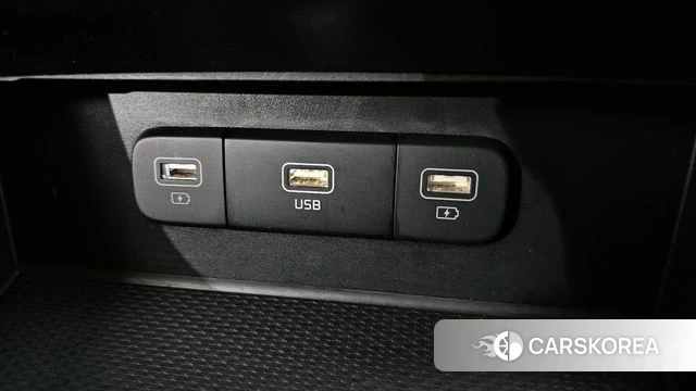Kia Carnival 4th generation 2022 Белый из Кореи, фото 4