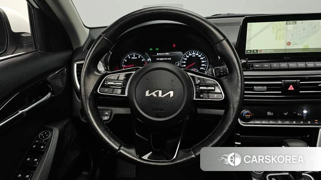 Kia Seltos 2021 Белый из Кореи, фото 4