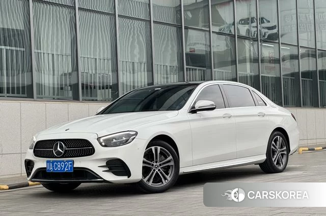 Mercedes-Benz E-Class 2021 Белый из Китая, фото 4
