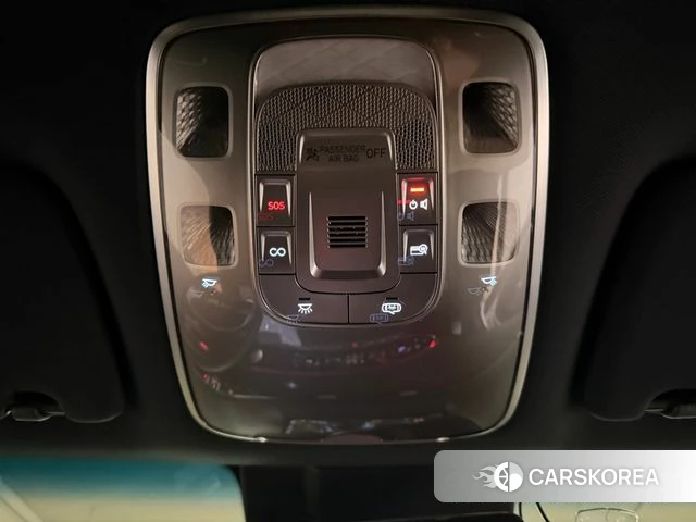 Genesis GV70 2021 Белый из Кореи, фото 4