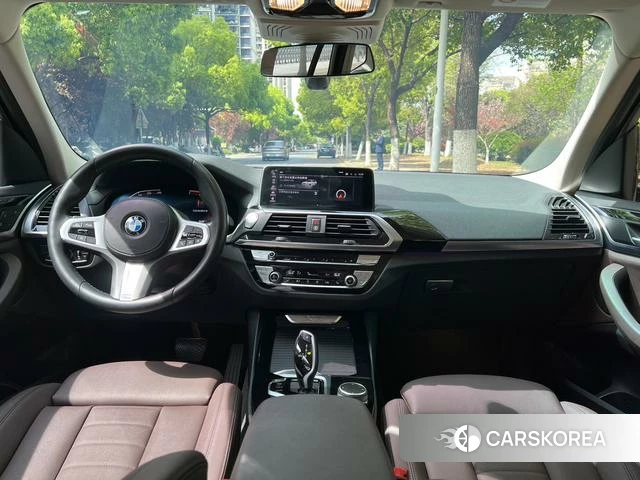 BMW X3 2021 Белый из Китая, фото 4