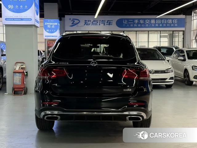 Mercedes-Benz GLC 2021 Черный из Китая, фото 4