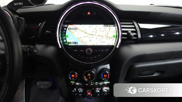 Mini Cooper 2020 Черный из Кореи, фото 4