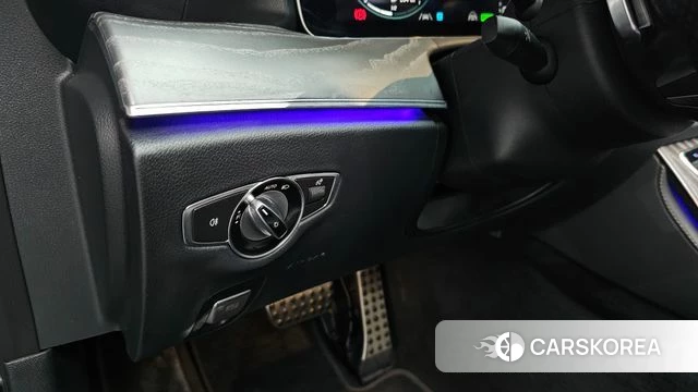 Mercedes-Benz E-Class W213 2020 Черный из Кореи, фото 5